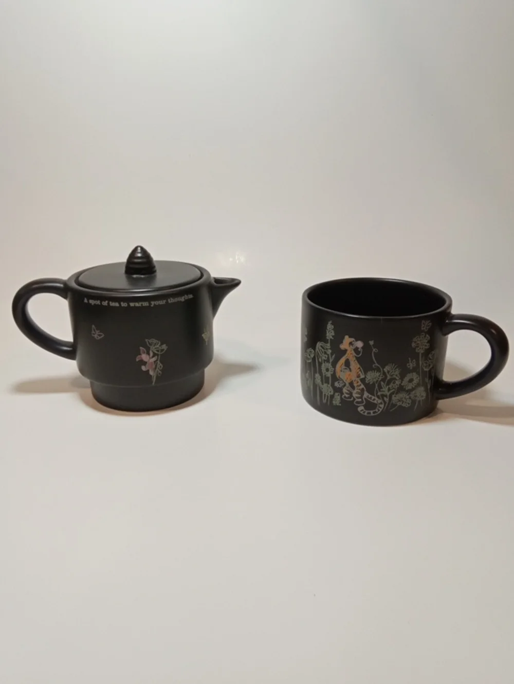 Black Ceramic Winnie The Pooh Stackable Tea For One Set with Lid